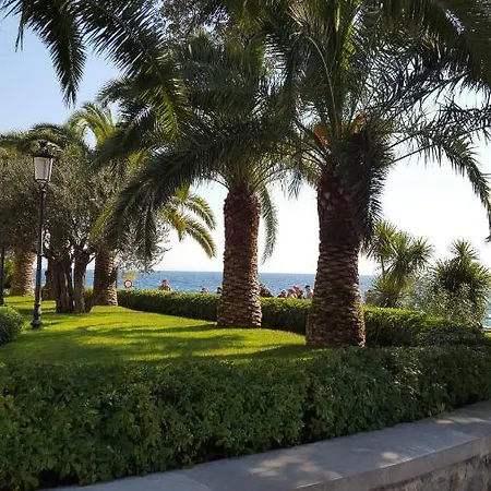 Josephine's Garden Apartment Opatija