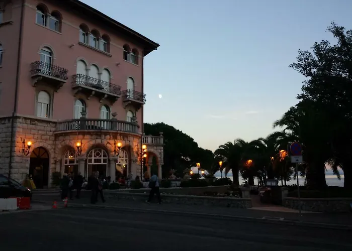 Josephine's Garden Апартаменты *